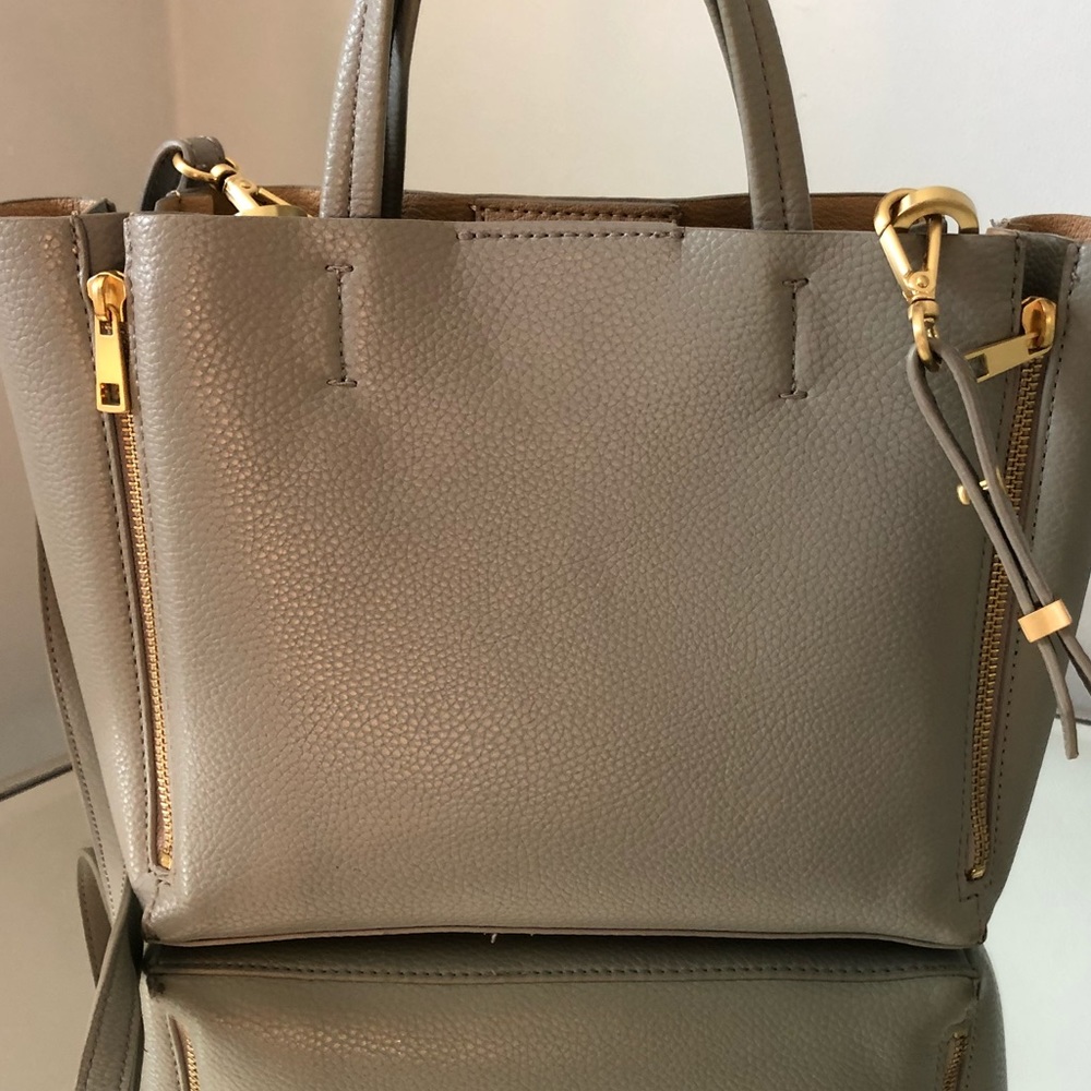Ann Taylor gray crossbody